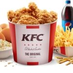 باكت ١٢قطعه وبطاطس وكلوسلو وبيبسي