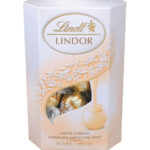 ليندت ليندور شيكولاته بيضا