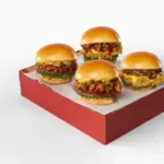 بوكس بريوش مكس بيف ودجاج 4 ساندوتش