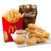 ماك ناجتس 9 قطع وجبة وسط