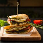 ساندوتش دجاج البيستو