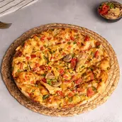 بيتزا خضار مشروم شرقي صغير