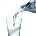 مياه معدنية صغيرة